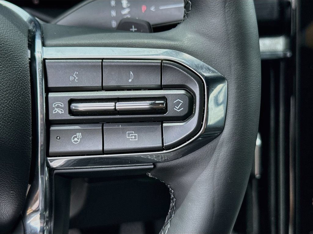 Used 2024 GMC Acadia Elevation w/ Black Edition FWD image 34
