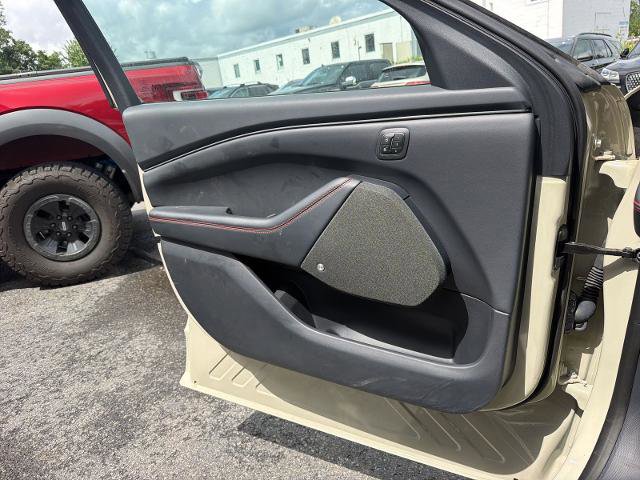 Certified 2025 Ford Mustang Mach-E Premium w/ Sport Appearance Package AWD/4WD image 24