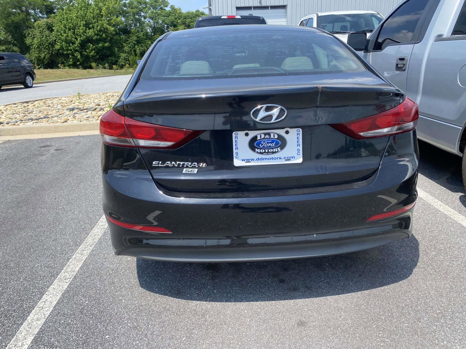 Used 2018 Hyundai Elantra SE FWD image 5