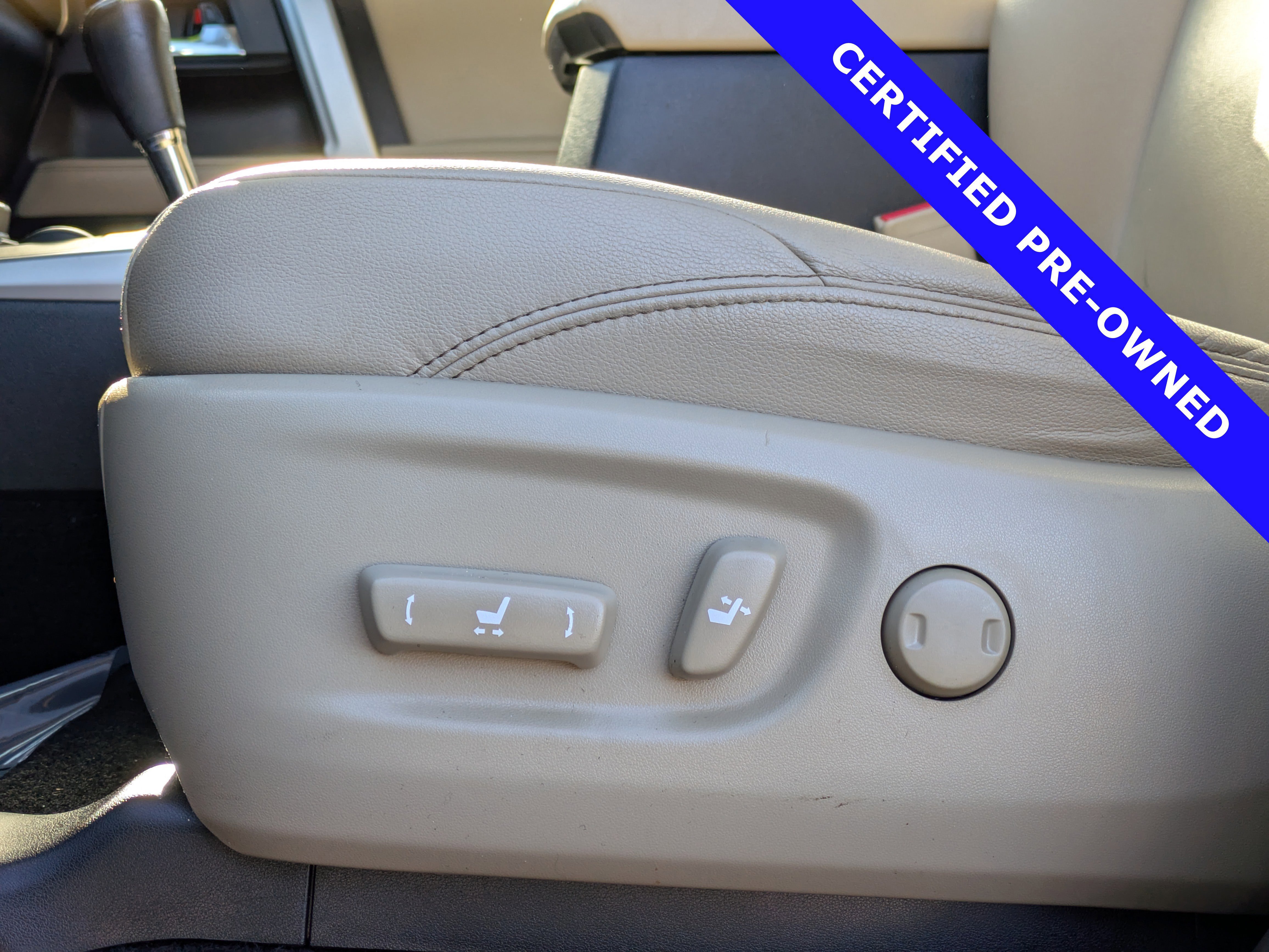 Used 2018 Toyota 4Runner SR5 Premium image 22