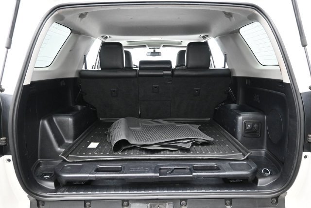Used 2018 Toyota 4Runner Limited RWD image 29