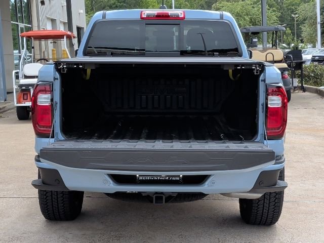 Used 2025 GMC Canyon Denali AWD/4WD image 5