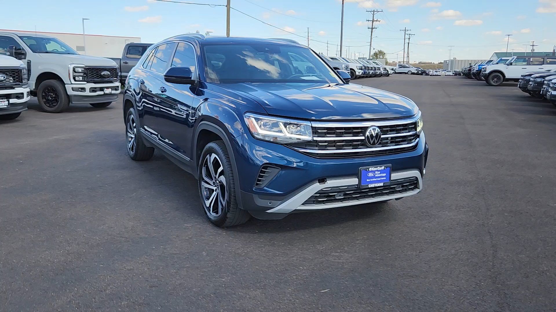 Used 2023 Volkswagen Atlas Cross Sport SEL AWD/4WD image 5