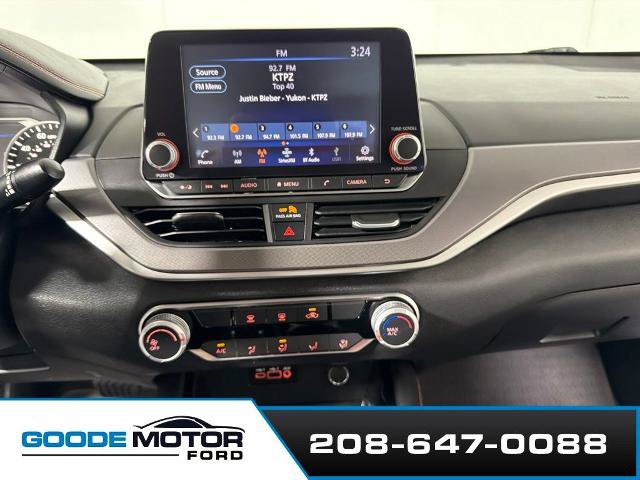 Used 2024 Nissan Altima 2.5 SR FWD image 15