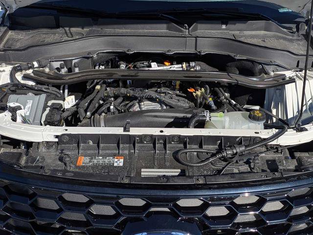Certified 2025 Ford Explorer ST-Line AWD/4WD image 13