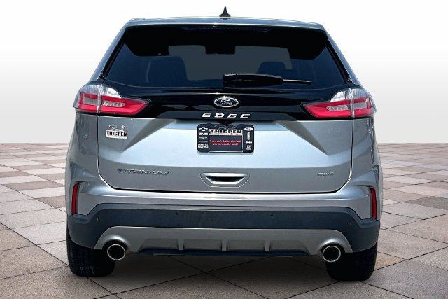Certified 2024 Ford Edge Titanium AWD/4WD image 4