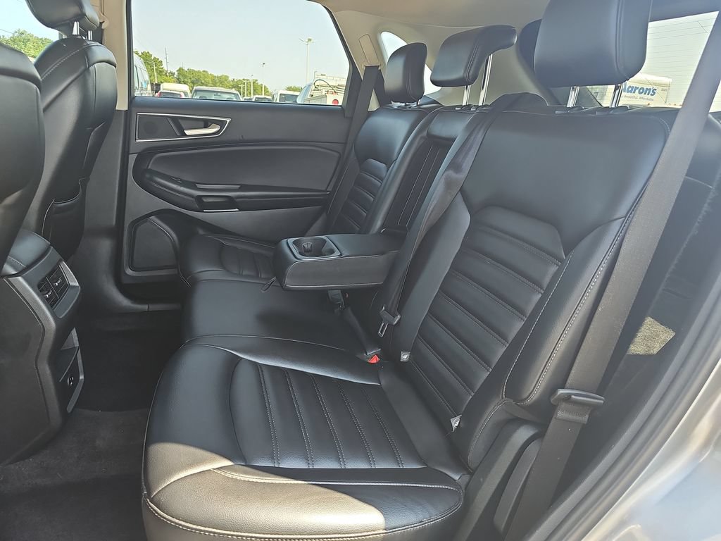 Certified 2022 Ford Edge SEL AWD/4WD image 13