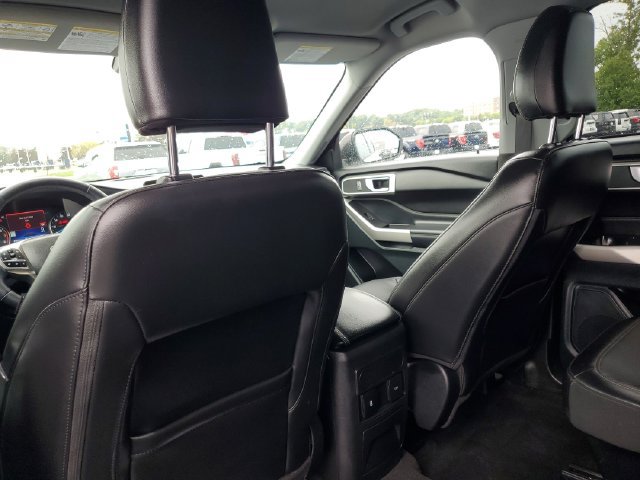 Certified 2023 Ford Explorer XLT w/ Equipment Group 202A AWD/4WD image 34