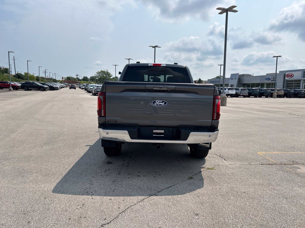 Certified 2024 Ford F150 Lariat w/ Tow/Haul Package AWD/4WD image 7