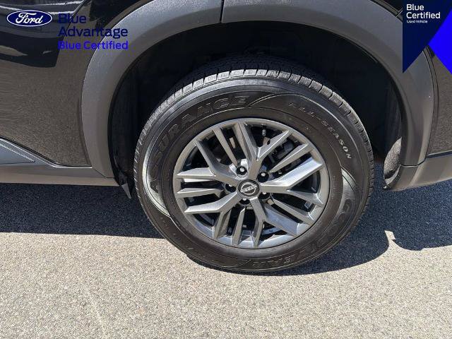 Used 2024 Nissan Rogue S FWD image 8