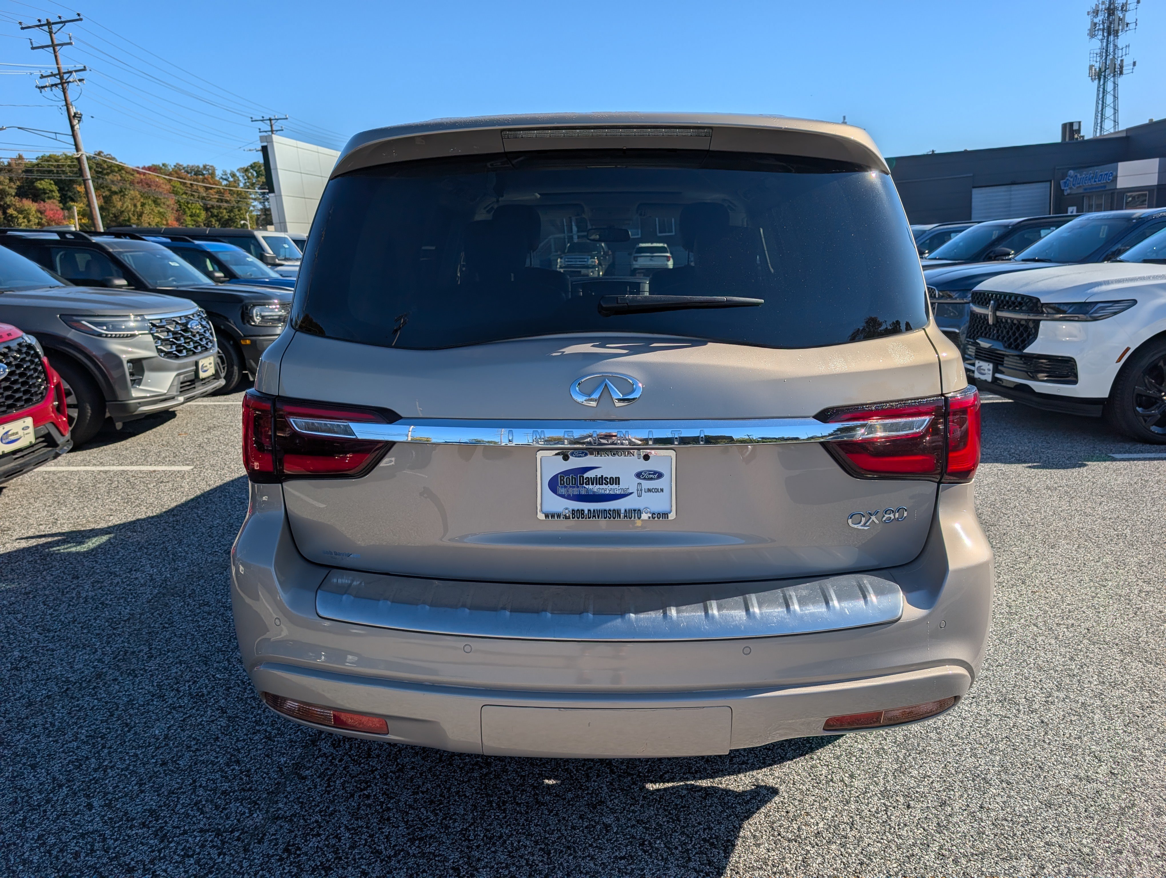 Used 2019 INFINITI QX80 Luxe w/ Proassist Package AWD/4WD image 6