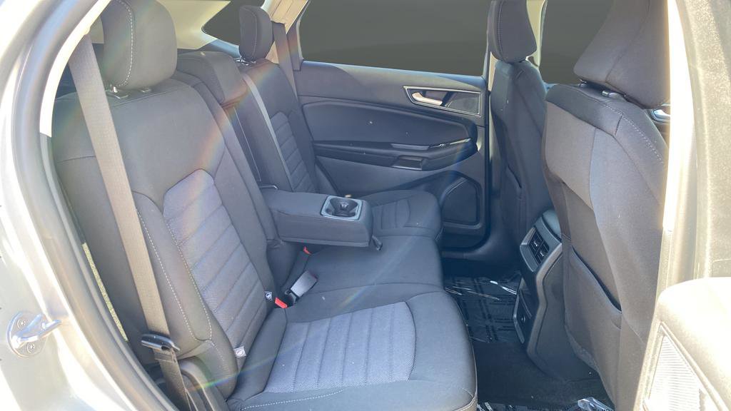 Certified 2024 Ford Edge SE w/ Black Appearance Package AWD/4WD image 26