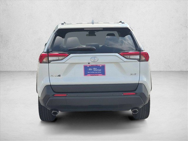 Used 2025 Toyota RAV4 XLE Premium w/ Weather Package FWD image 7