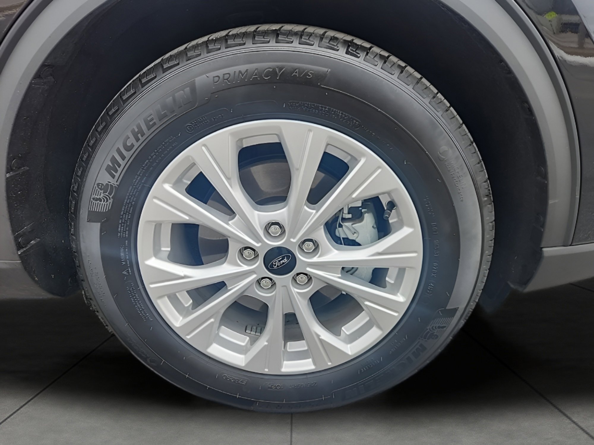 Certified 2023 Ford Escape Active w/ Cold Weather Package image 5