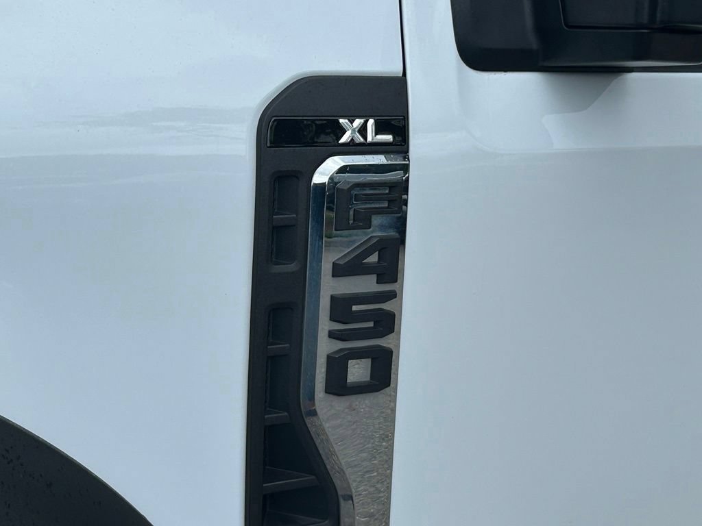 Certified 2025 Ford F450 XL AWD/4WD image 18