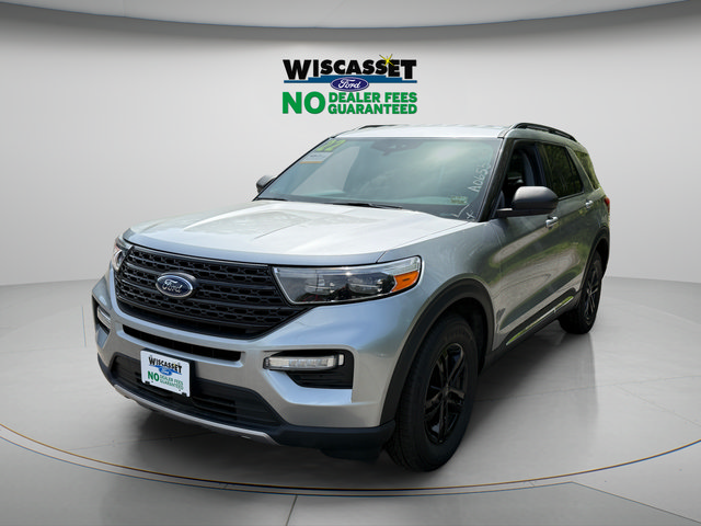 Certified 2022 Ford Explorer XLT w/ Equipment Group 202A AWD/4WD image 23