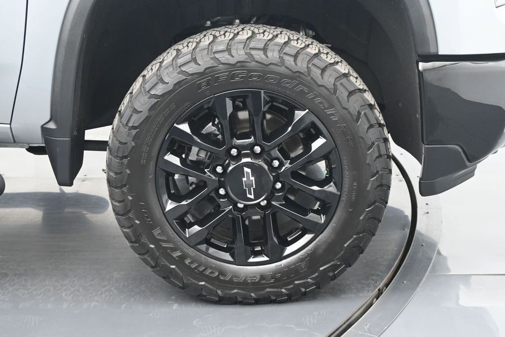 Used 2025 Chevrolet Silverado 2500 LT w/ Trail Boss Package AWD/4WD image 21