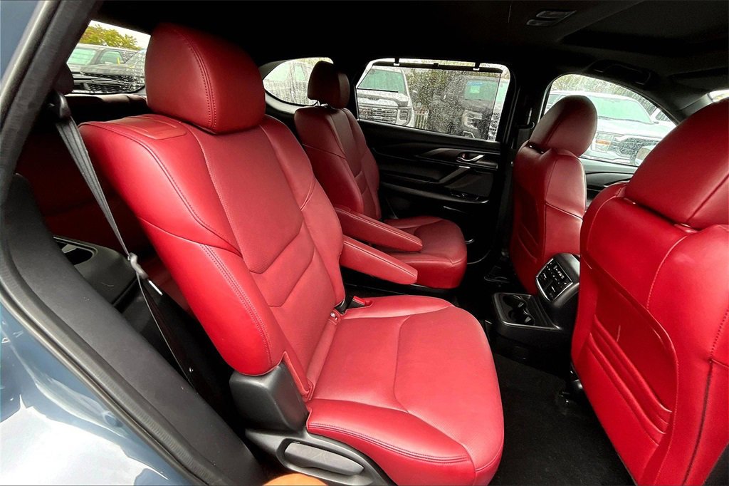 Used 2023 MAZDA CX-9 Carbon Edition image 26