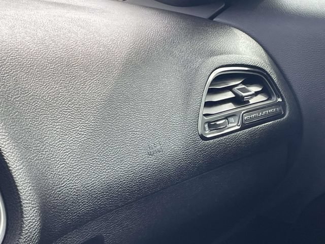 Used 2020 Dodge Challenger SXT RWD image 26