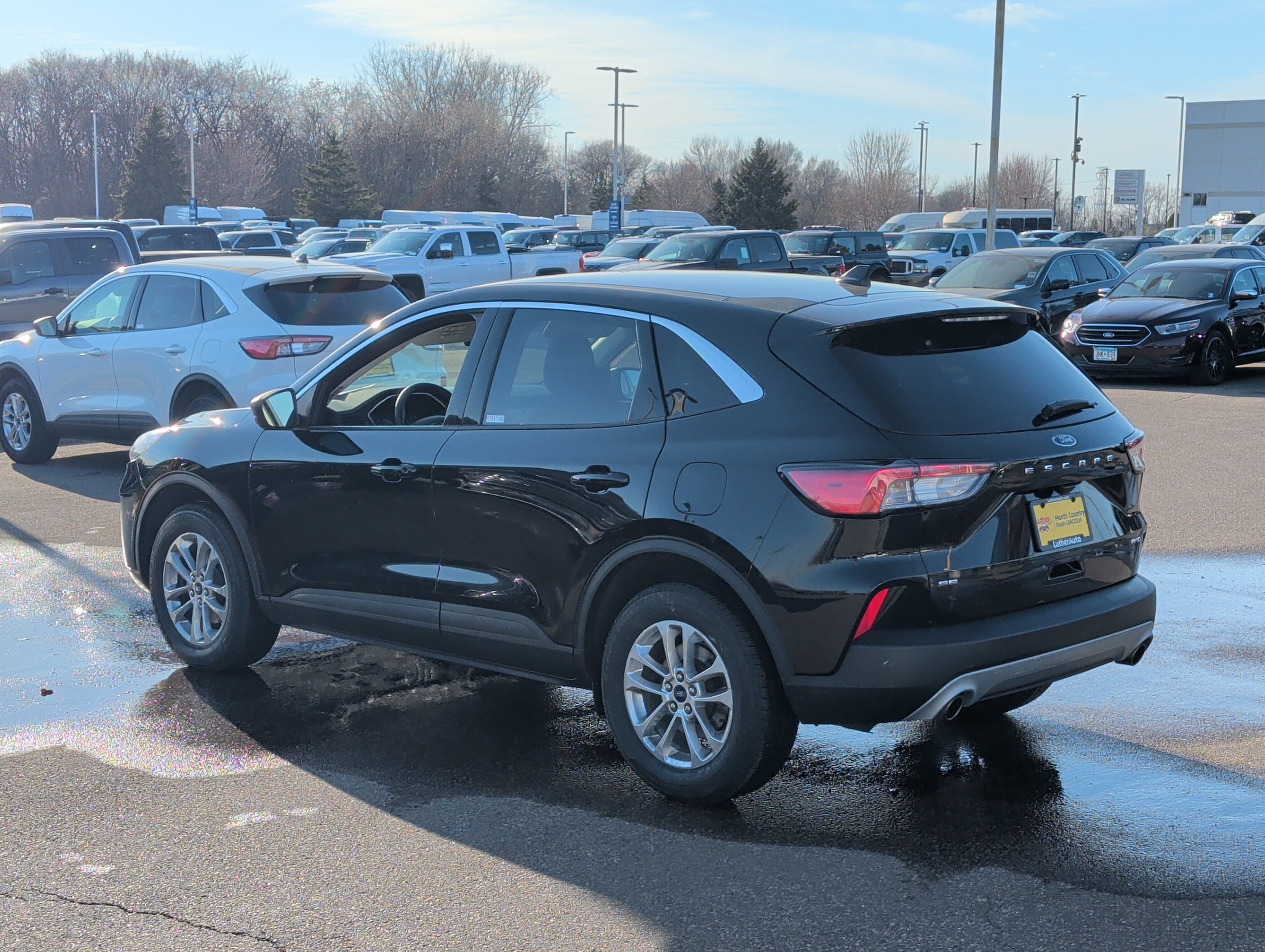 Certified 2022 Ford Escape SE image 3