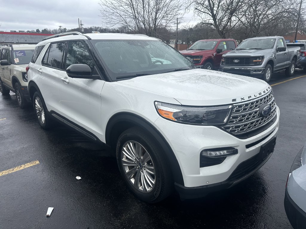 Certified 2022 Ford Explorer Limited w/ Limited Technology Package AWD/4WD image 2