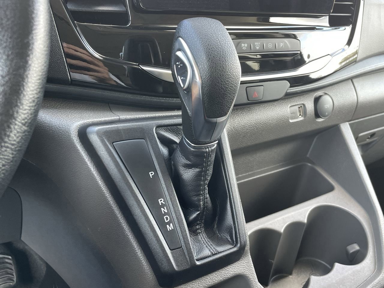 Certified 2024 Ford Transit 350 XLT image 31