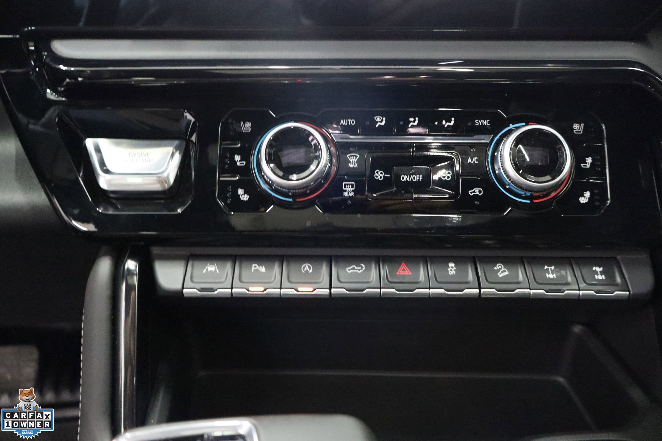 Used 2024 GMC Sierra 1500 AT4X image 25