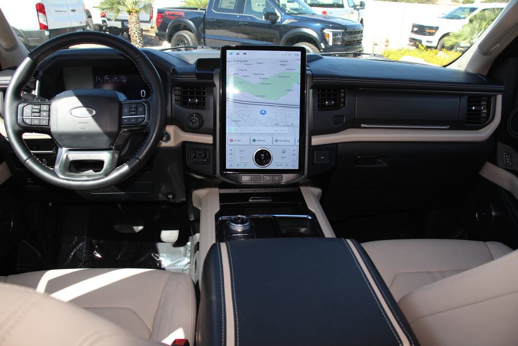 Certified 2024 Ford Expedition Platinum AWD/4WD image 19