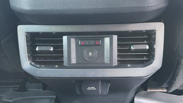 Certified 2025 Ford F250 Platinum AWD/4WD image 18