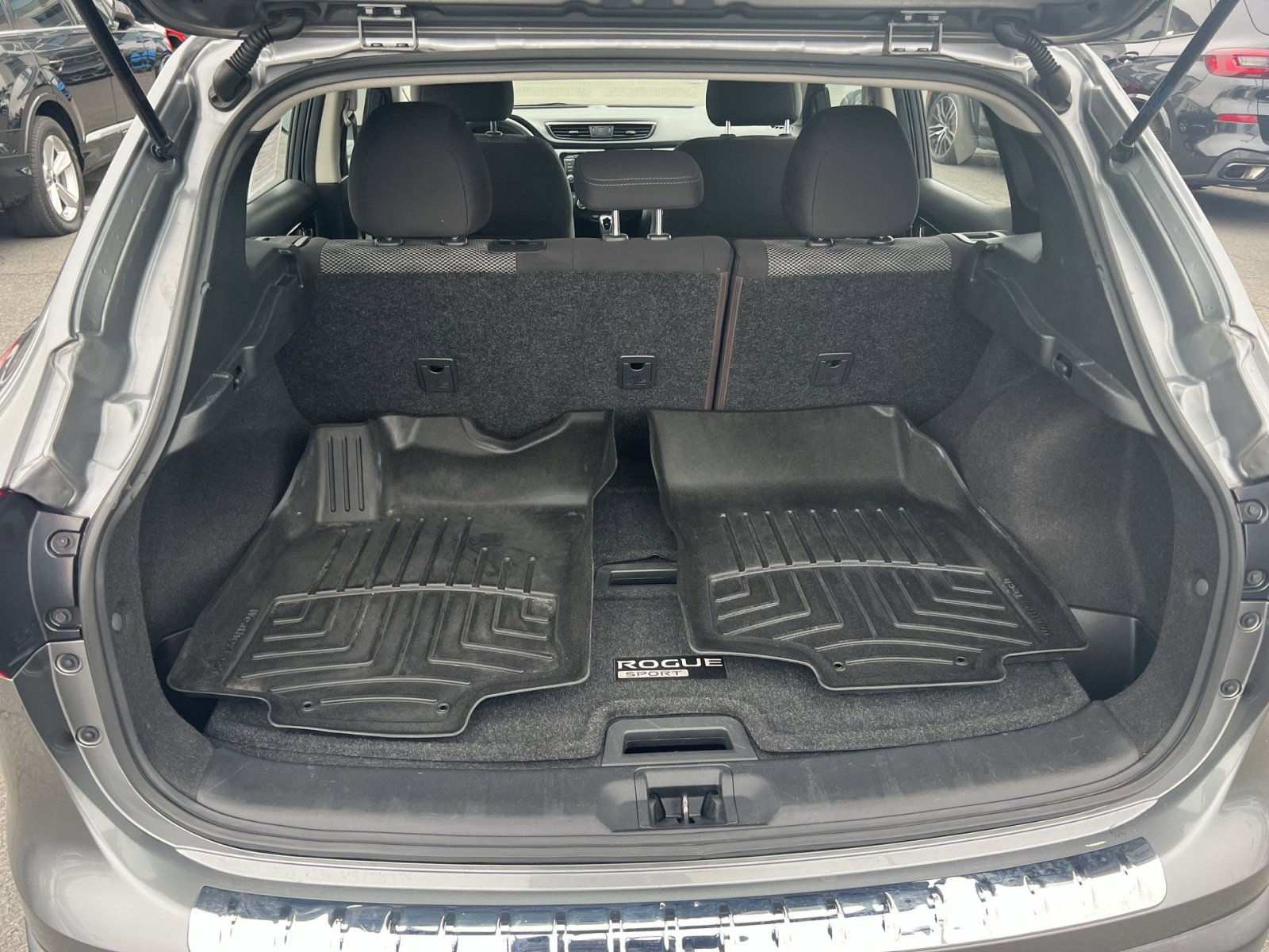 Used 2019 Nissan Rogue Sport SV image 25