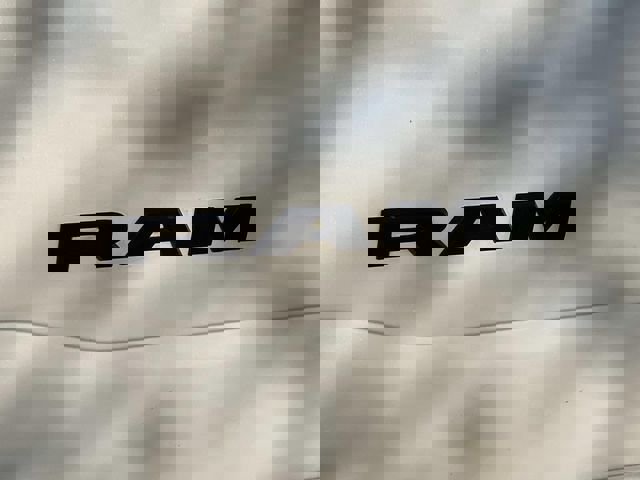 Used 2020 RAM 1500 Laramie image 14