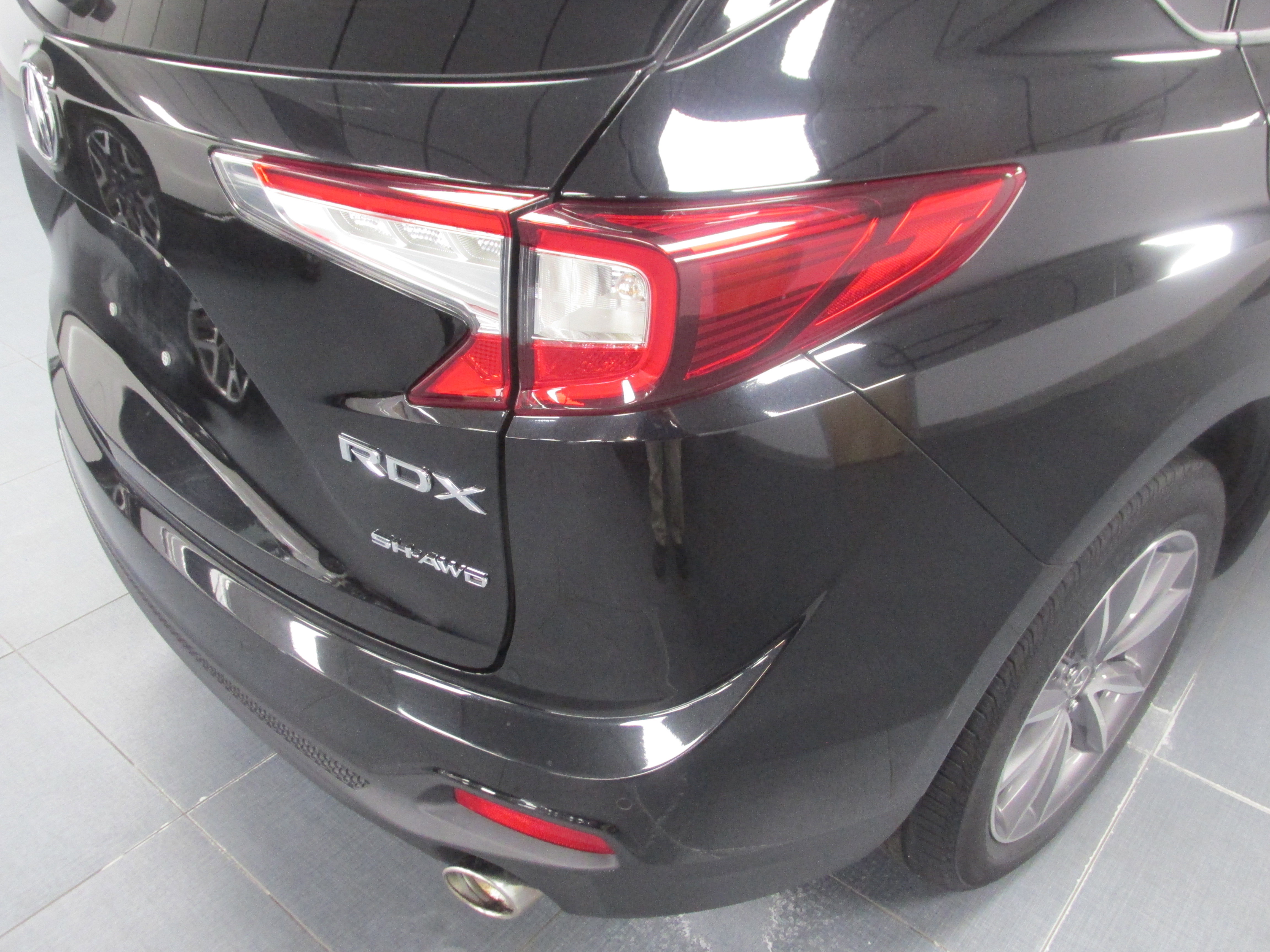 Used 2021 Acura RDX AWD w/ Technology Package image 11