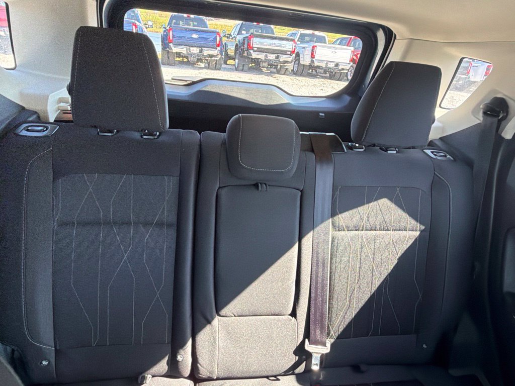 Certified 2022 Ford EcoSport SE w/ Interior Protection Package AWD/4WD image 47