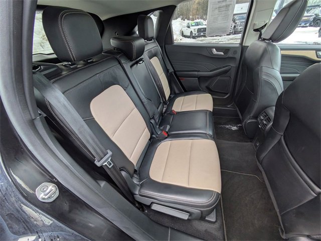 Certified 2022 Ford Escape Titanium w/ Titanium Elite Package image 22