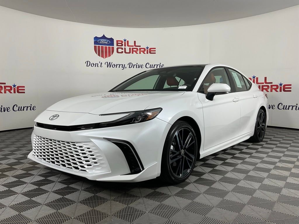 Used 2026 Toyota Camry XSE FWD image 7