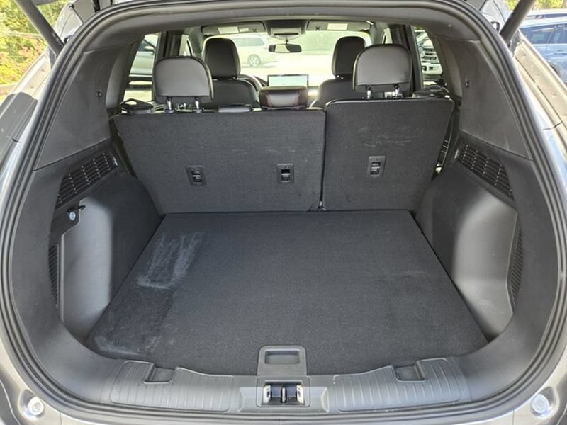 Certified 2024 Ford Escape ST-Line w/ Tech Pack #1 FWD image 17