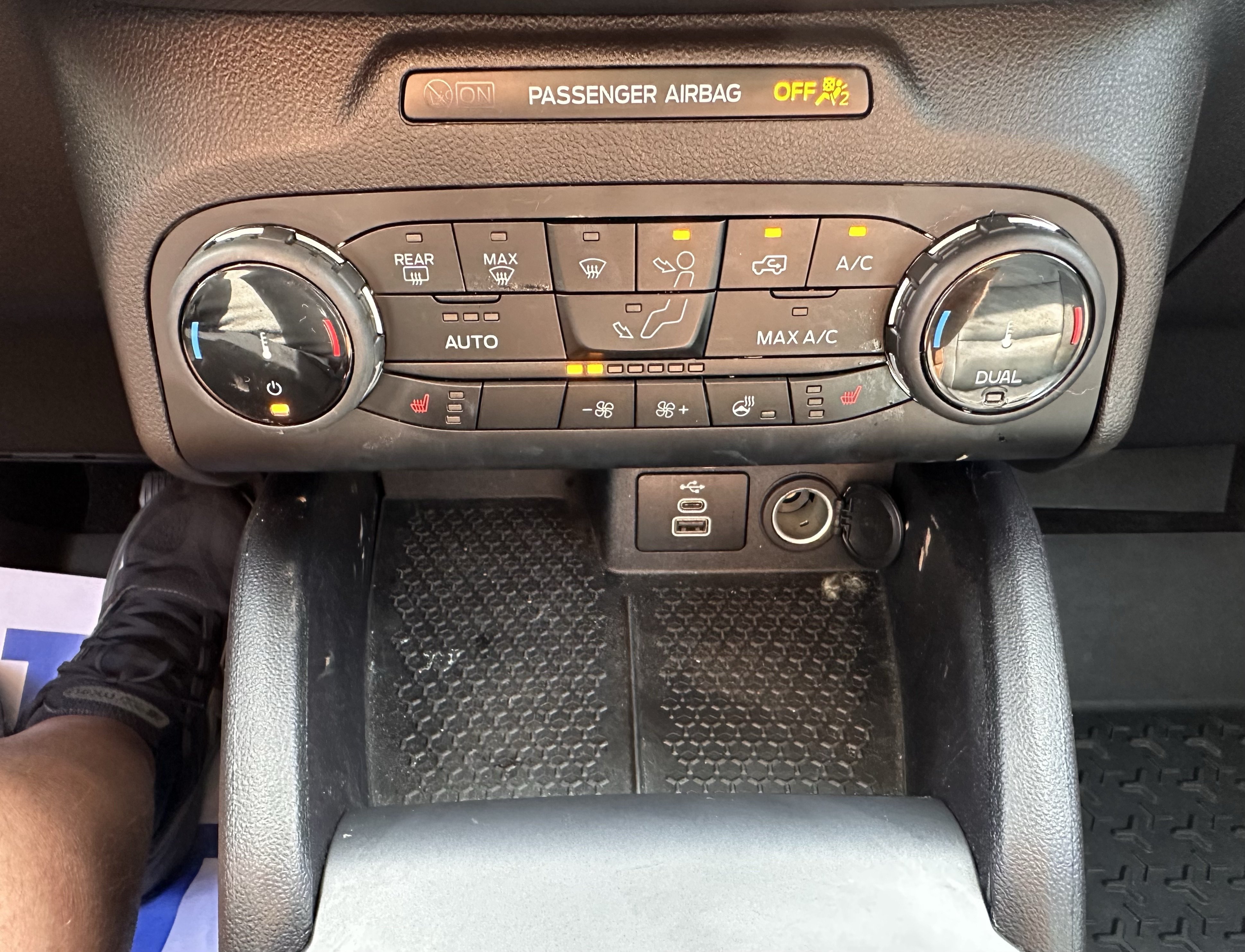 Certified 2023 Ford Bronco Sport Outer Banks AWD/4WD image 26