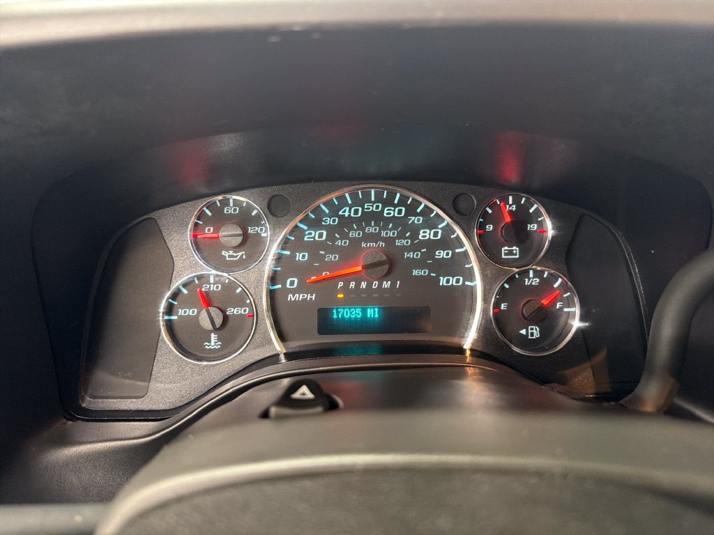 Used 2025 GMC Savana 2500 w/ Driver Convenience Package RWD image 23