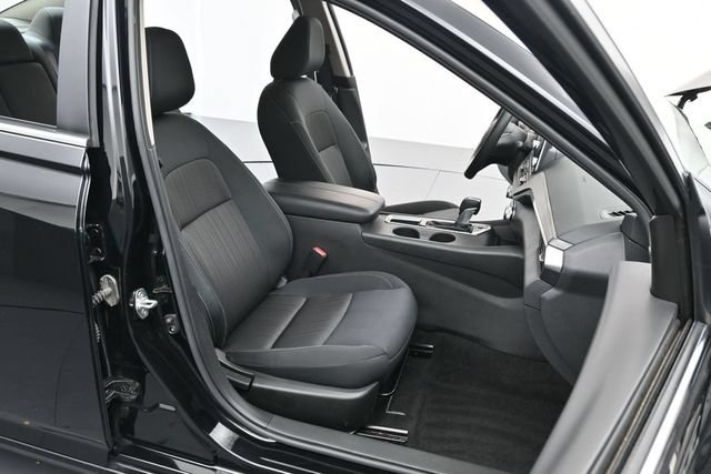 Used 2025 Nissan Altima 2.5 SV FWD image 27