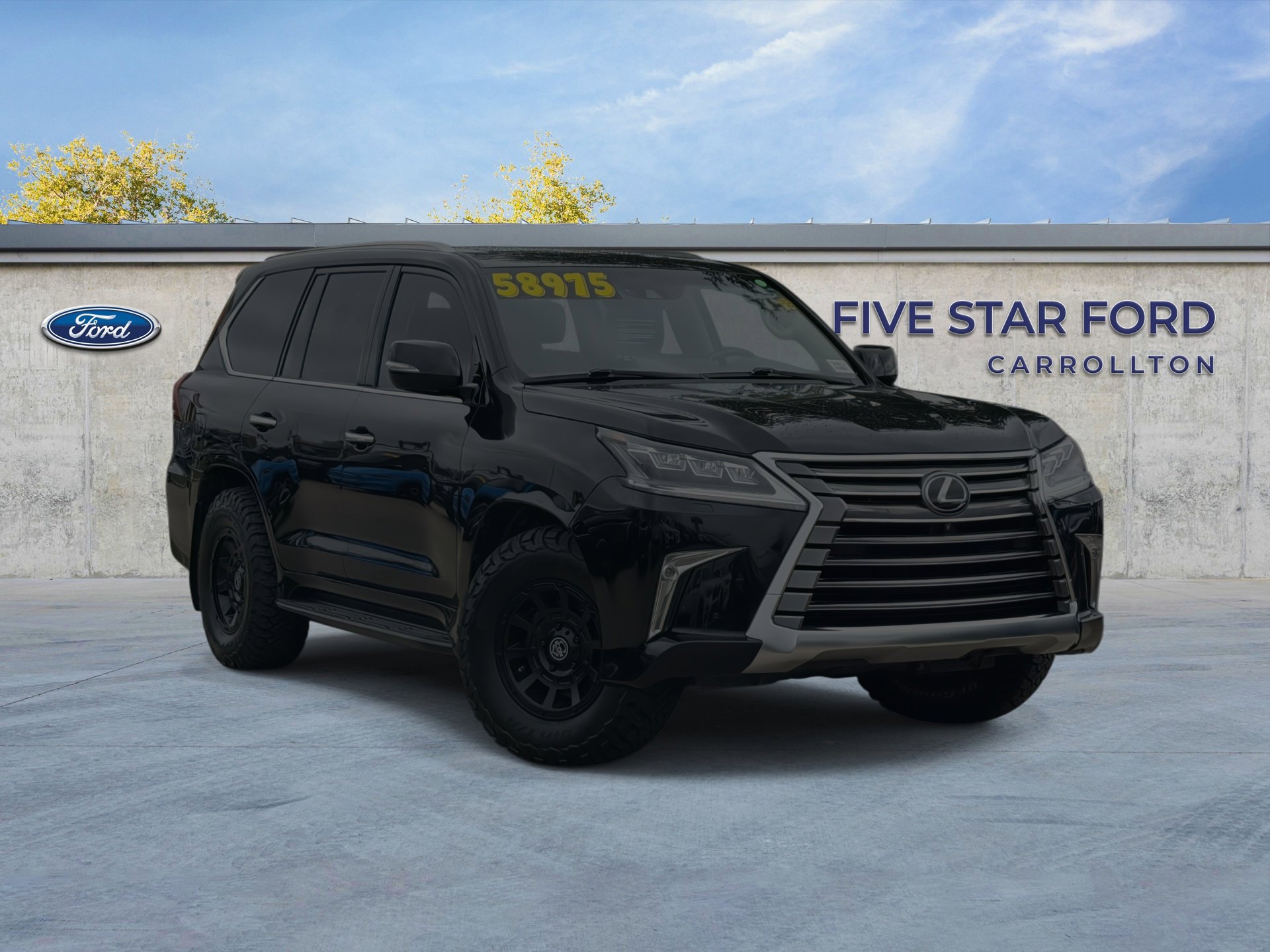 Used 2018 Lexus LX 570 4WD image 1