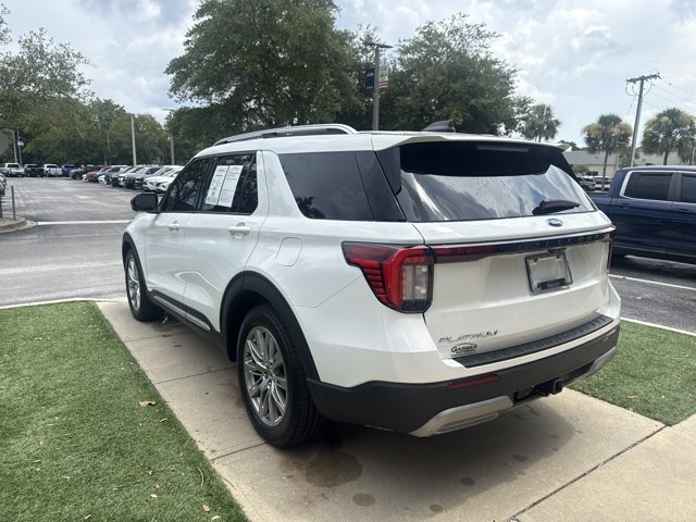 Certified 2026 Ford Explorer Platinum RWD image 7
