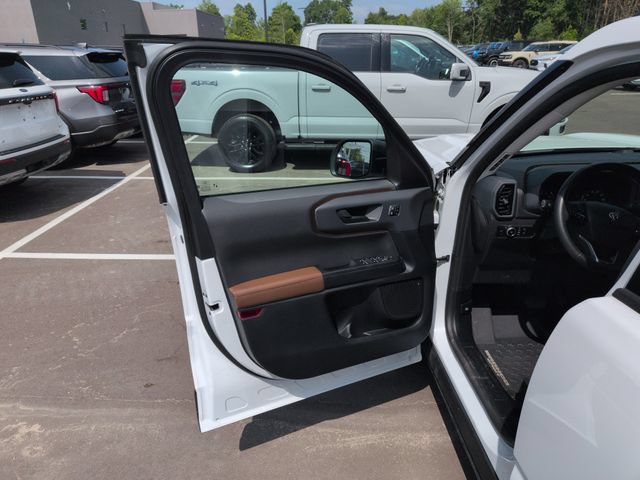Certified 2023 Ford Bronco Sport Outer Banks AWD/4WD image 28