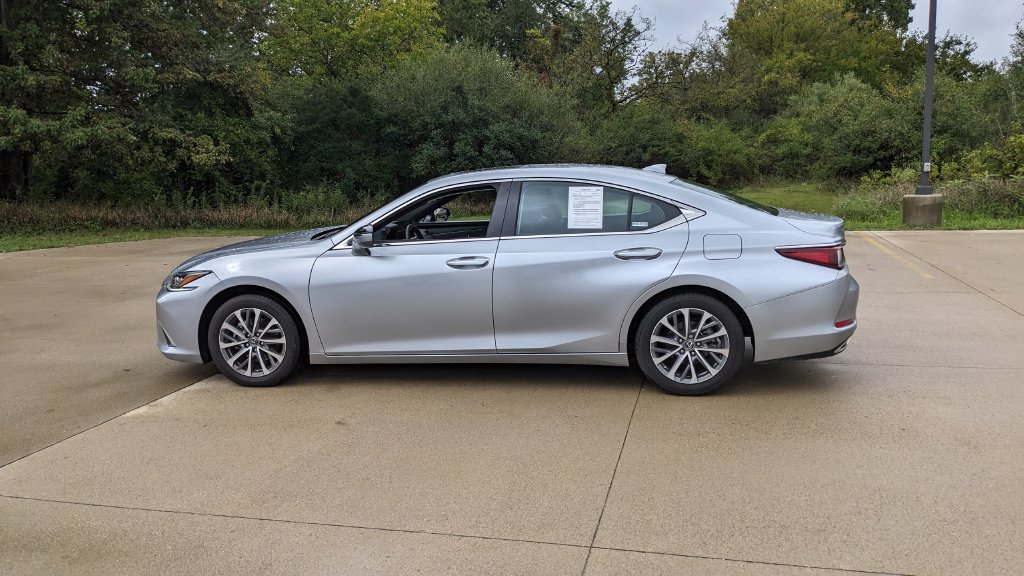 Used 2022 Lexus ES 350 w/ Premium Package FWD image 6