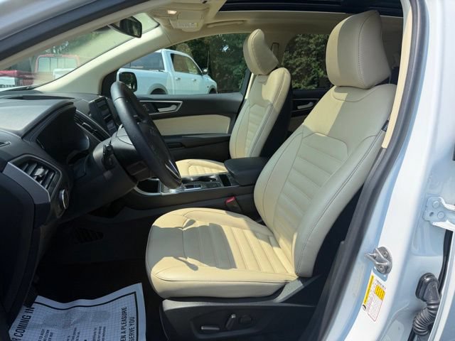 Certified 2023 Ford Edge SEL w/ Convenience Package AWD/4WD image 12