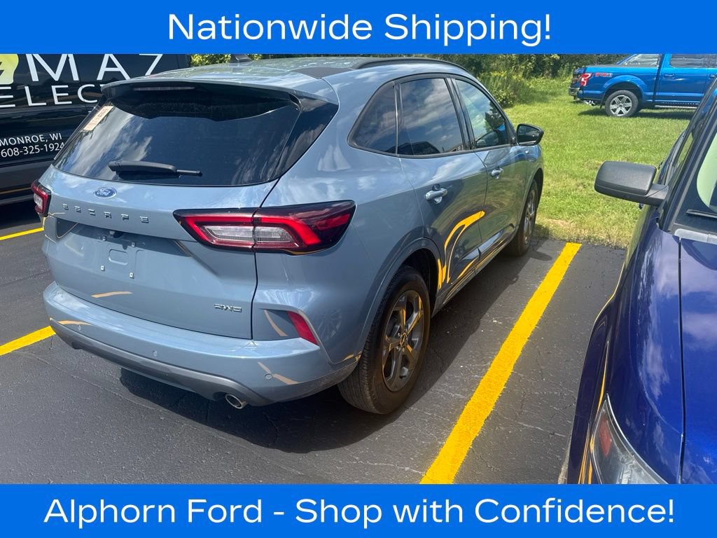 Certified 2024 Ford Escape ST-Line w/ Tech Pack #1 AWD/4WD image 6