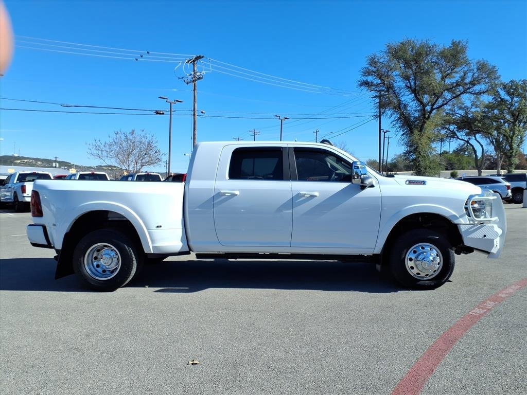 Used 2026 RAM 3500 Longhorn image 5