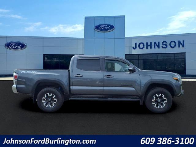 Used 2023 Toyota Tacoma TRD Off-Road AWD/4WD image 2