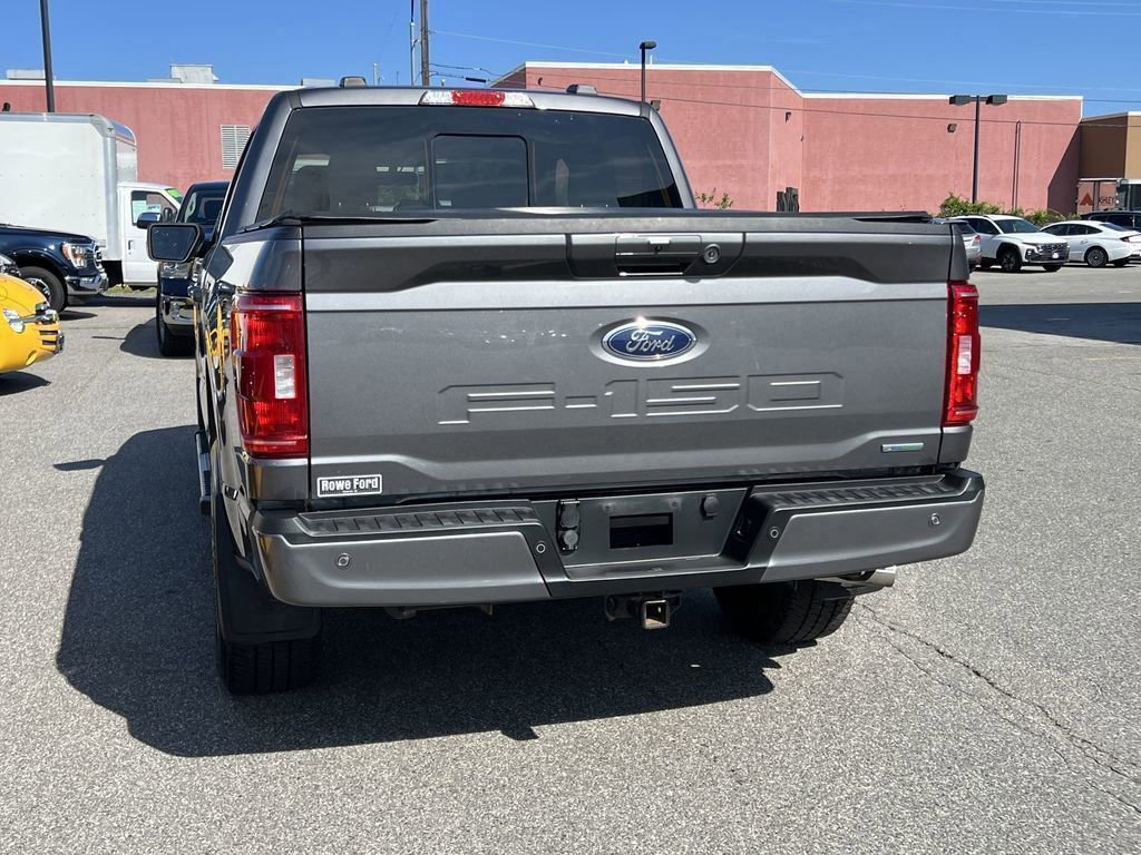 Certified 2022 Ford F150 XLT w/ Equipment Group 302A High image 5