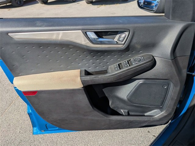 Certified 2020 Ford Escape SE image 6