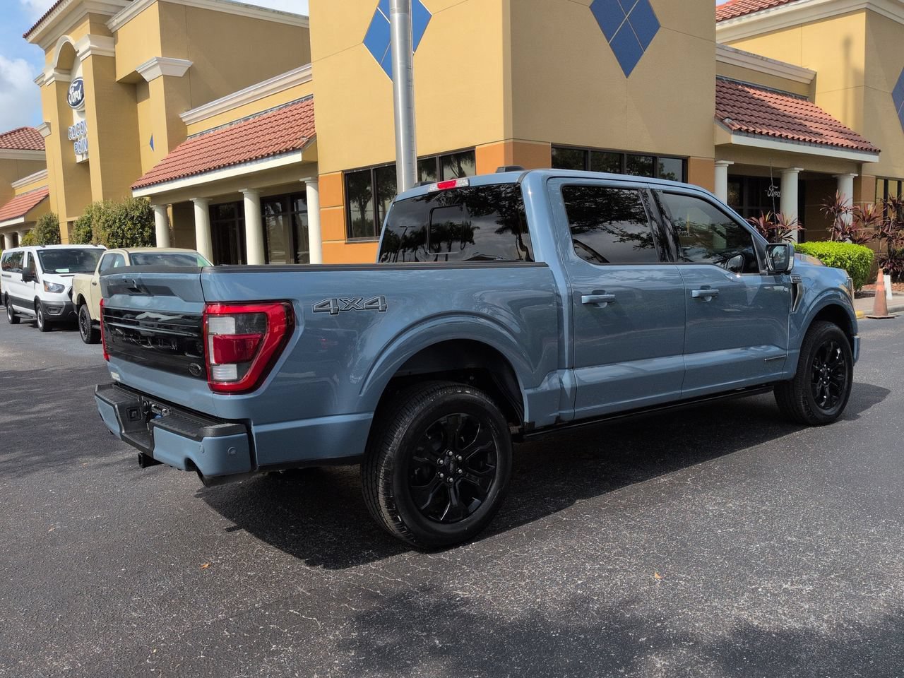 Certified 2023 Ford F150 Platinum w/ Equipment Group 701A High AWD/4WD image 4